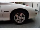 Thumbnail Photo 72 for 1997 Chevrolet Camaro